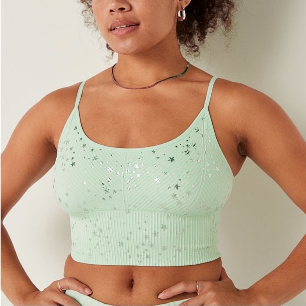 NWT VS PINK Seamless Lightly Lined Sports Bra Minty Green Silver Stars Medium M